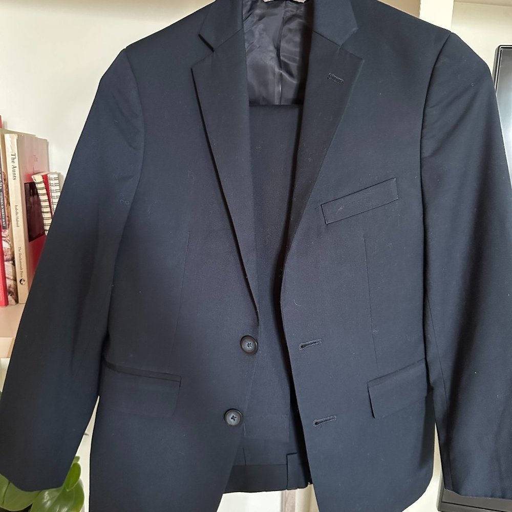 Boys suit, Andrew Marc, Jacket and pants, size 10R